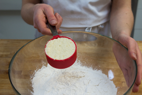 chinese-almond-cookies