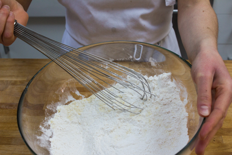 chinese-almond-cookies