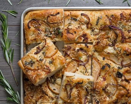 Focaccia aux poires et parmesan