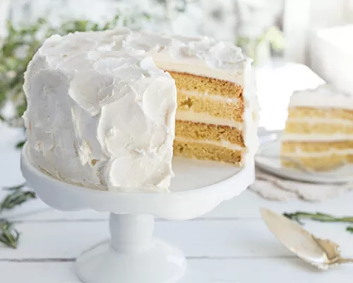 Gateau étagé à la vanille