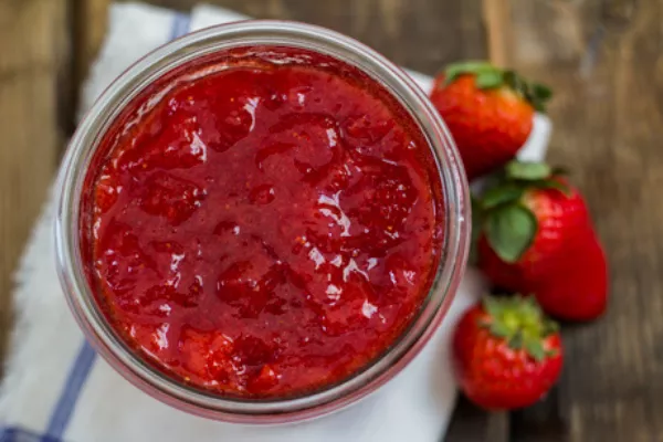 Confiture aux fraises avec pectine