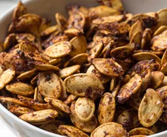 Graines de citrouille rôties sucrées et épicées
